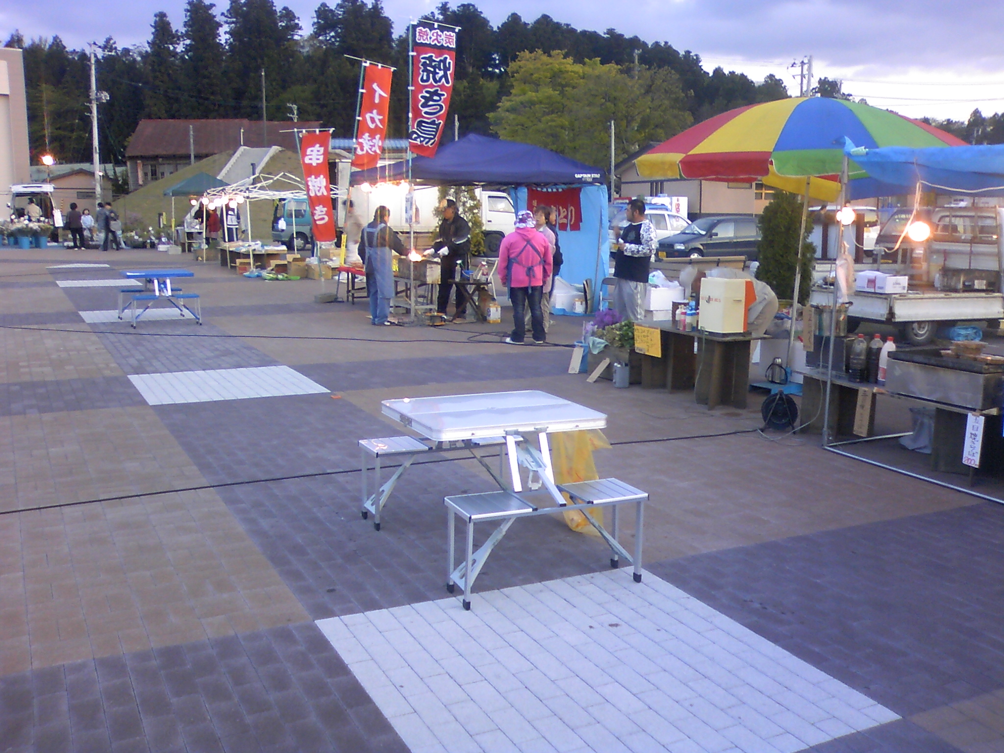 長者まつりんぐ広場 八戸 夕暮れ市 青森からこんにちは